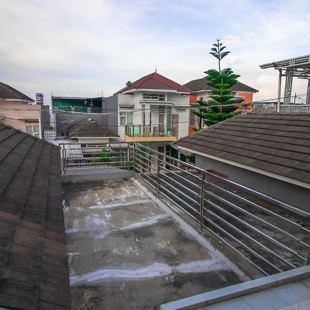 באטו Villa El Nino 5 Bedroom Dengan Rooftop Mountain View מראה חיצוני תמונה